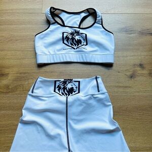 2 PIECE YOGA SET set new without tag